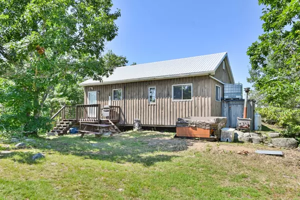 Central Frontenac, ON K0H 1B0,1293 Alf's Bay LN