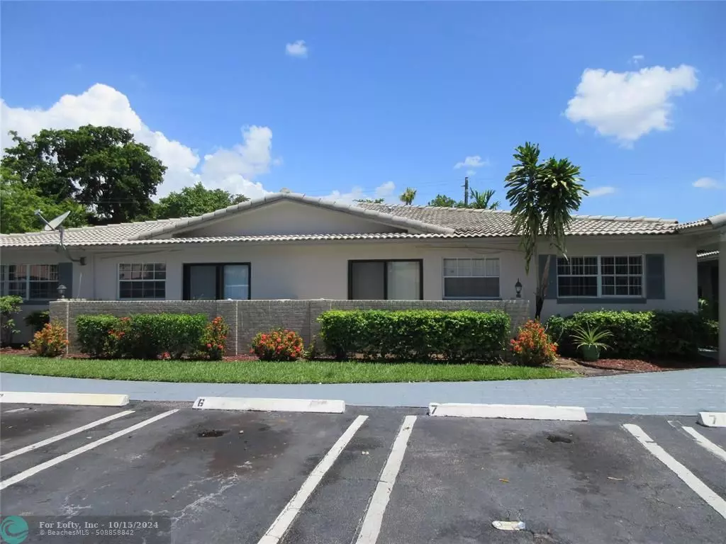 Coral Springs, FL 33065,8601 NW 35th St  #6