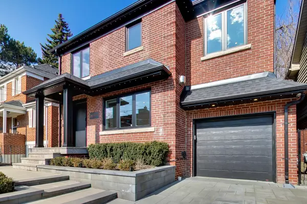 Toronto C11, ON M4G 2V1,10 Glenvale BLVD