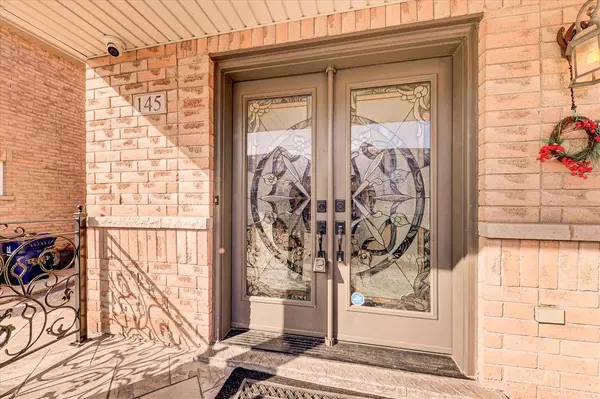 Toronto E04, ON M1L 0A5,145 Pilkington DR