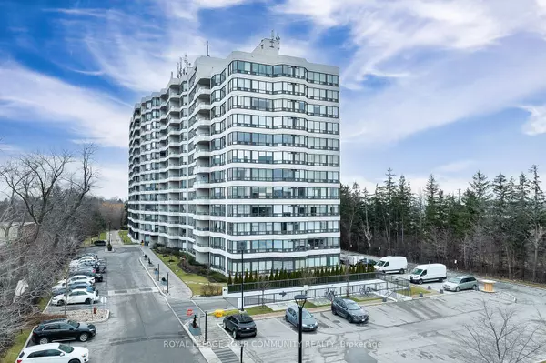 Richmond Hill, ON L4B 3J7,8501 Bayview AVE #1218