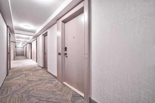 Mississauga, ON L5M 0Z7,4655 Metcalfe AVE #1701 B