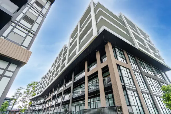 Toronto W05, ON M3K 0A7,60 George Butchart DR #709