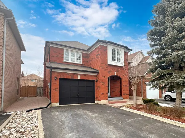 Brampton, ON L6R 1B9,59 Black Oak DR
