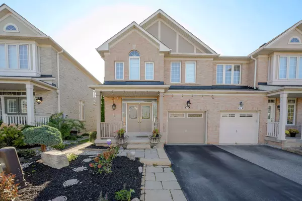 Oakville, ON L6M 5C9,2295 Rochester CIR #7