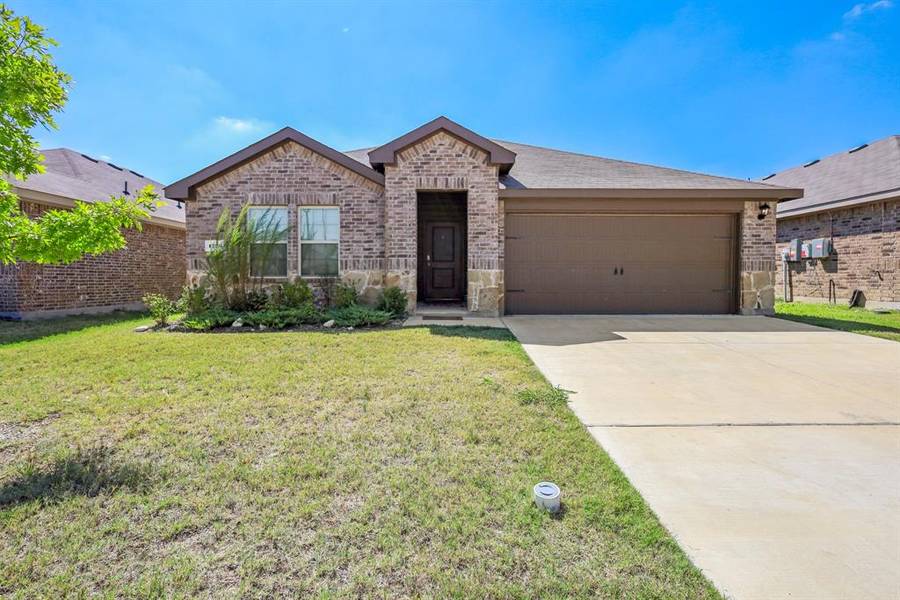 1726 Willow Creek Road, Lancaster, TX 75146