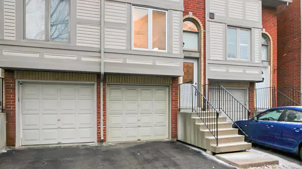 Pickering, ON L1V 6W8,1635 Pickering Pkwy #24