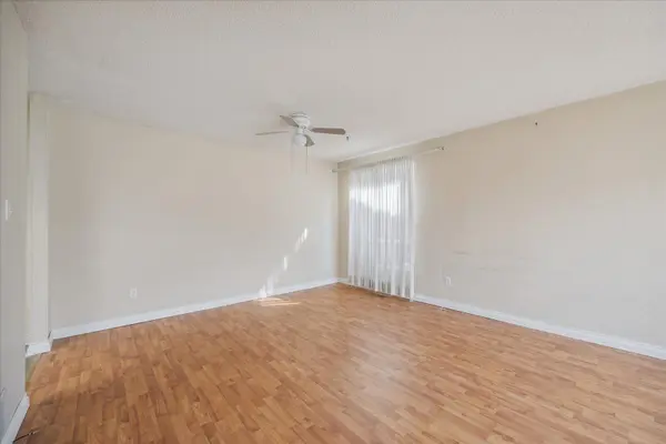 Whitby, ON L1N 6G1,66 Pilkington CRES