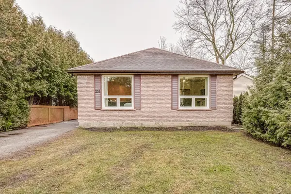 Georgina, ON L4P 2J9,201 Craigmawr BLVD