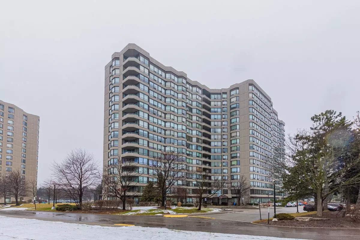 Vaughan, ON L4J 7K8,7440 Bathurst ST #804