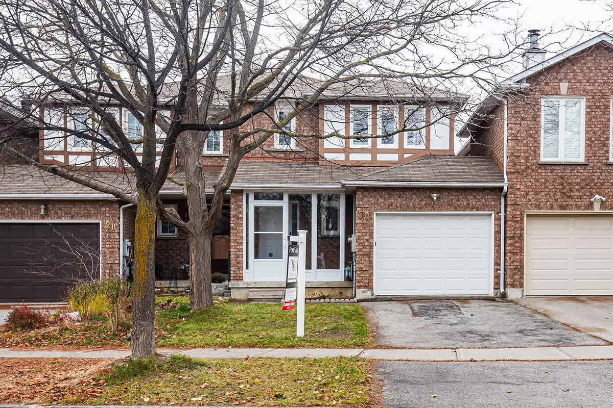 Richmond Hill, ON L4C 0B8,30 Berwick CRES