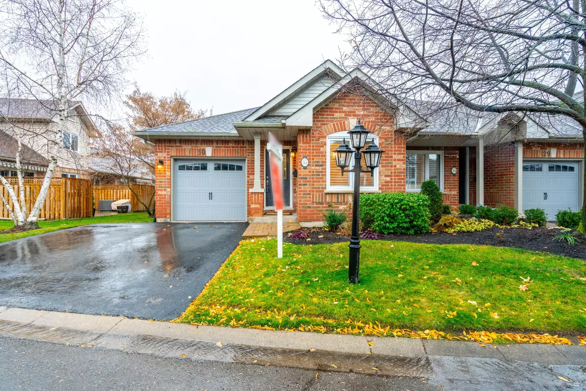 Burlington, ON L7M 4L9,4275 Millcroft Park DR #30