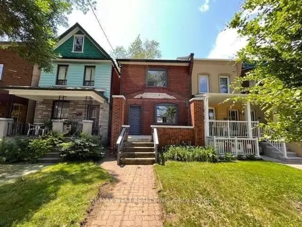 Toronto C01, ON M6H 3W3,390 St Clarens AVE