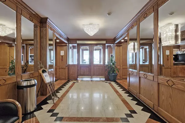 Toronto C07, ON M2R 3V8,10 Torresdale AVE W #1807