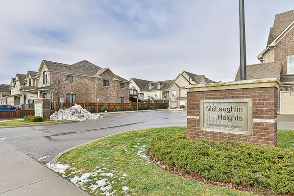 Clarington, ON L1E 0J6,1430 Gord Vinson AVE #18