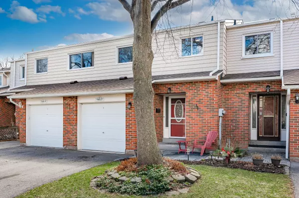 Burlington, ON L7M 1V6,1568 Newlands CRES #52