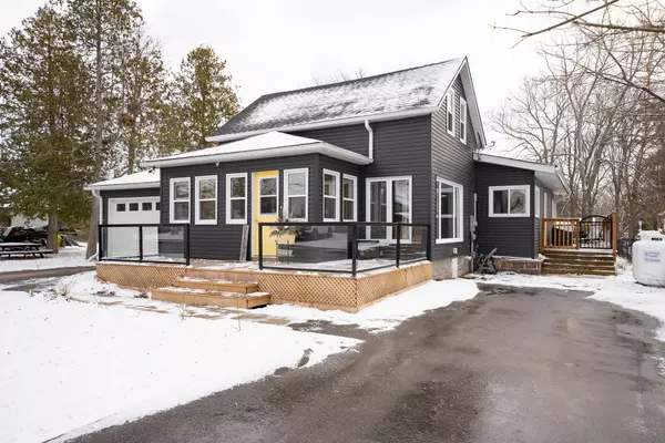 Kawartha Lakes, ON K0M 1A0,37 Helen ST