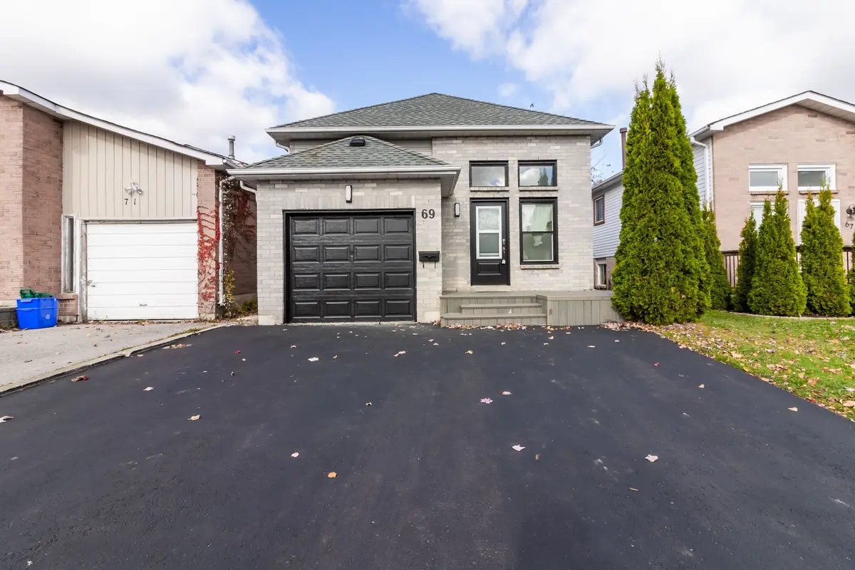Clarington, ON L1E 1R3,69 Broadlands CRES