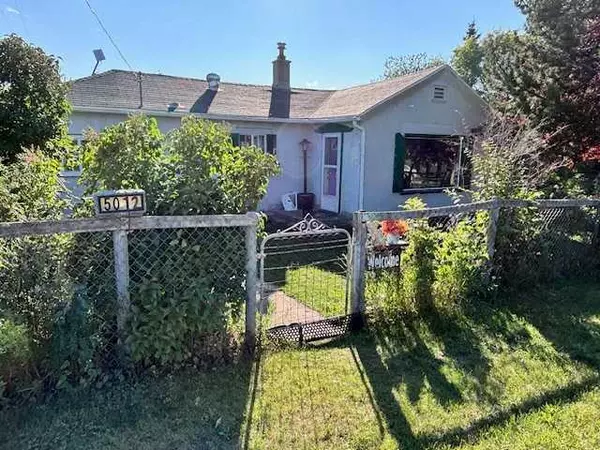 5012 47 AVENUE,  Bashaw,  AB T0B0H0