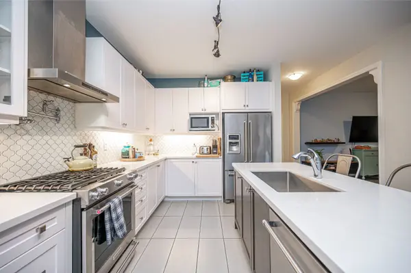 New Tecumseth, ON L9R 1V2,10 Dowling RD