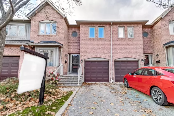 Mississauga, ON L5M 5R4,5490 Glen Erin DR #15