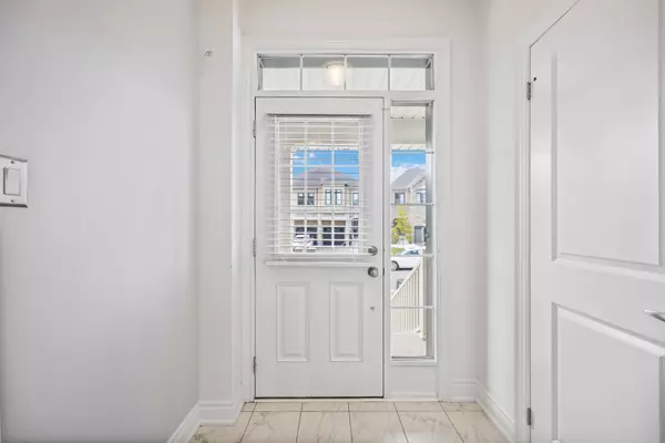 Brampton, ON L6Y 1P3,5 Hubbell RD