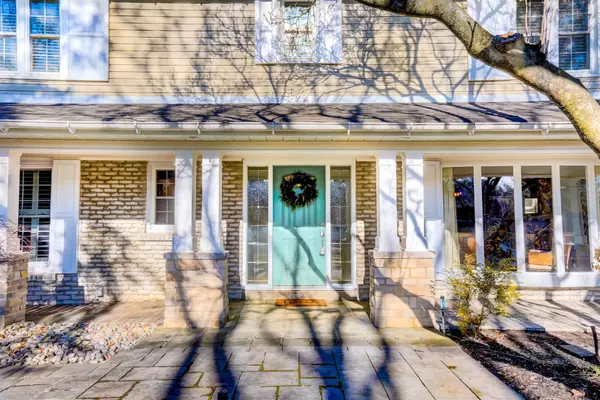 Mississauga, ON L5H 3N2,2255 Otami TRL