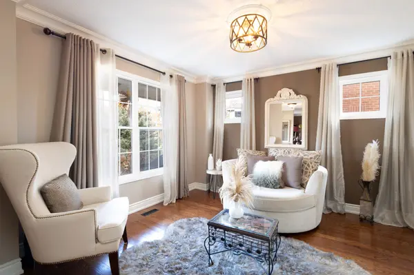 Mississauga, ON L5N 7L1,1770 Danthorpe DR