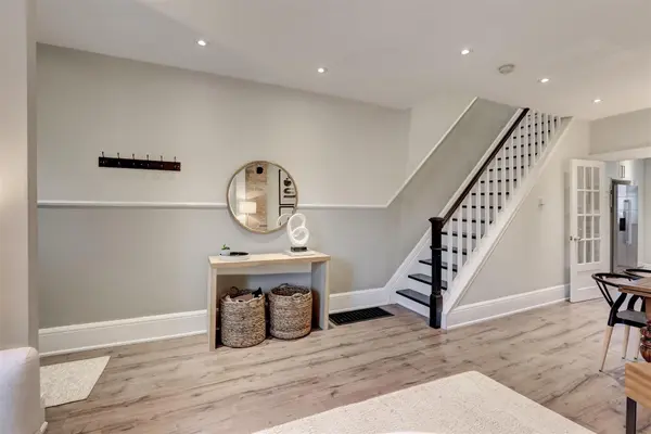 Toronto W02, ON M6N 3C3,59 Mulock AVE