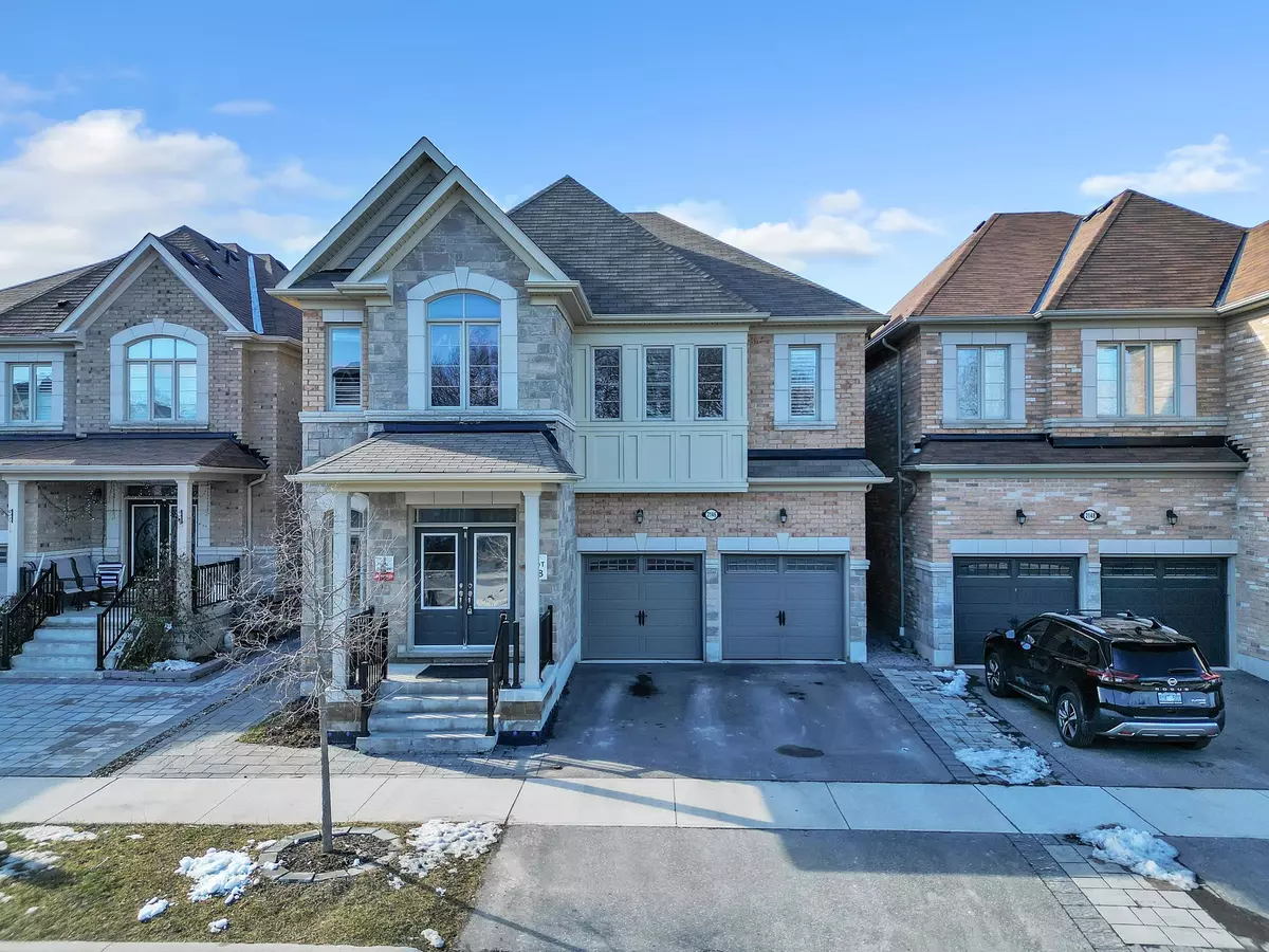 Pickering, ON L1X 0E2,2146 SAFFRON DR E