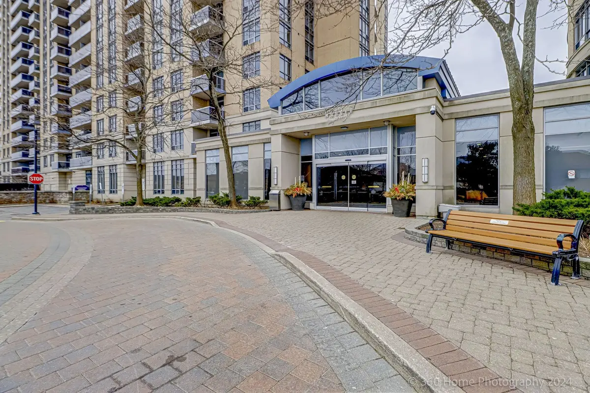 Toronto E04, ON M1P 5C7,8 Mondeo DR #Ph 6