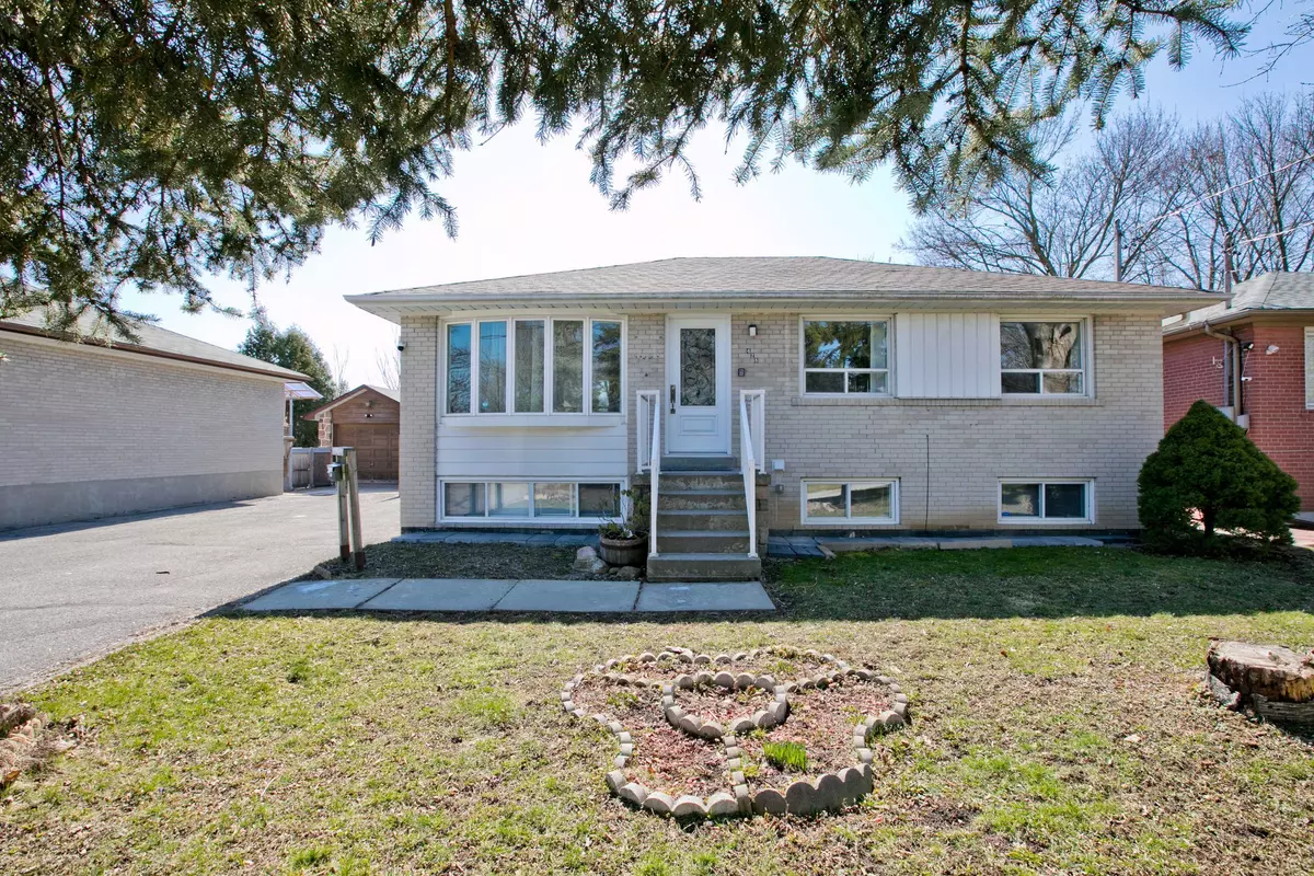 Richmond Hill, ON L4C 2S1,428 Crosby AVE S