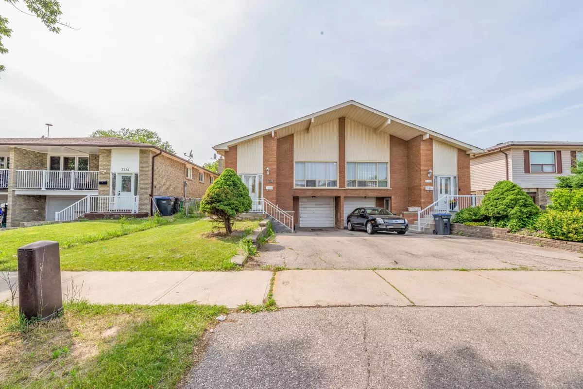 Mississauga, ON L4T 3P8,7711 Wildfern DR