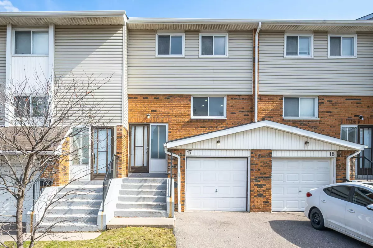 Brampton, ON L6T 3Z3,17 Sandringham CT S #131