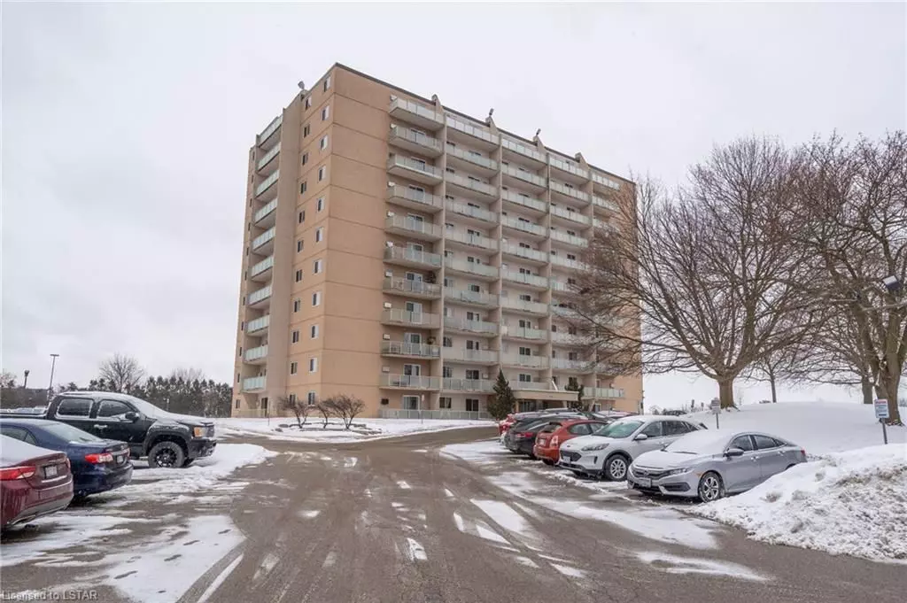 London, ON N5Y 4T9,573 MORNINGTON AVE #510