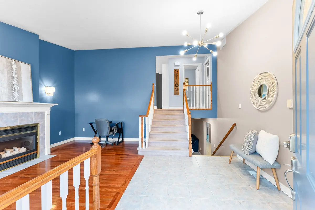 St. Catharines, ON L2S 3T2,54 Sterling ST