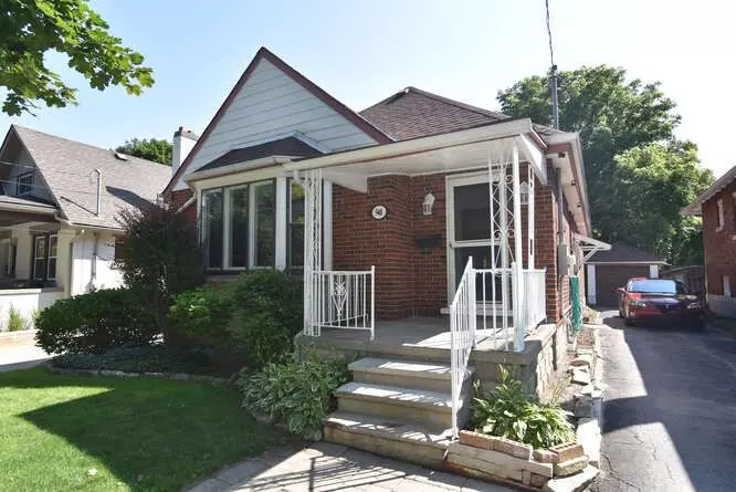 London, ON N5Y 2X4,948 Maitland ST