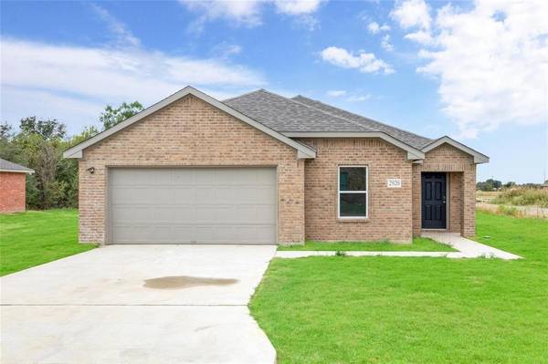 2920 Emma Lane, Mabank, TX 75147