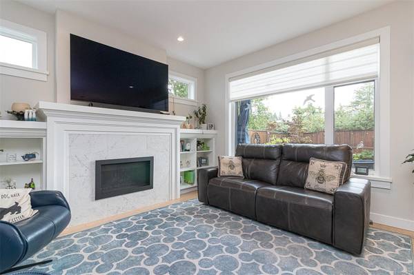 North Saanich, BC V8L 0C5,2271 Deerbrush Cres