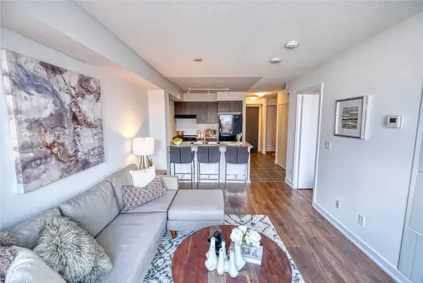 Toronto E02, ON M4C 0A6,8 Trent AVE #305