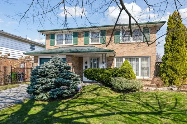 Toronto E08, ON M1M 2T6,65 Cathedral Bluffs DR