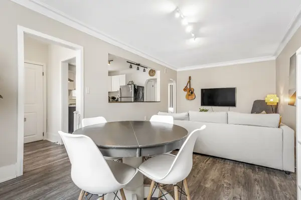 Barrie, ON L4N 2R9,145 Burton AVE