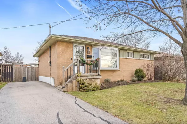 Halton Hills, ON L7G 4M6,89 Raylawn CRES