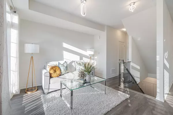 Milton, ON L9E 1T3,388 Twinflower PL