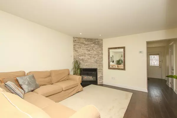 Caledon, ON L7E 1Y6,62 Alderbrook PL