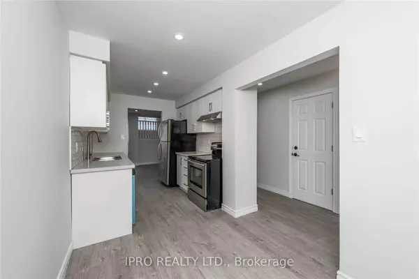 Brampton, ON L6V 3X2,72 Wikander WAY