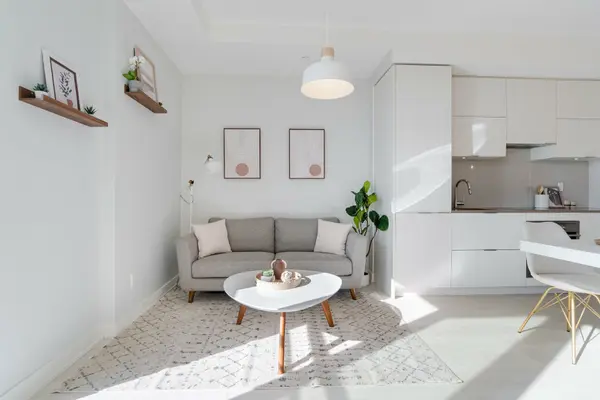 Toronto W02, ON M6P 0B6,1990 Bloor ST W #603