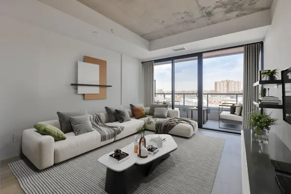 Toronto W02, ON M6P 0C3,2720 Dundas ST W #519