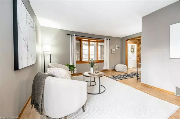 Cambridge, ON N3C 3G1,38 Grey Abbey TRL