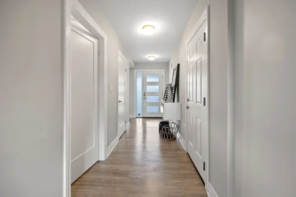 Cambridge, ON N1R 0B9,93 Nieson ST